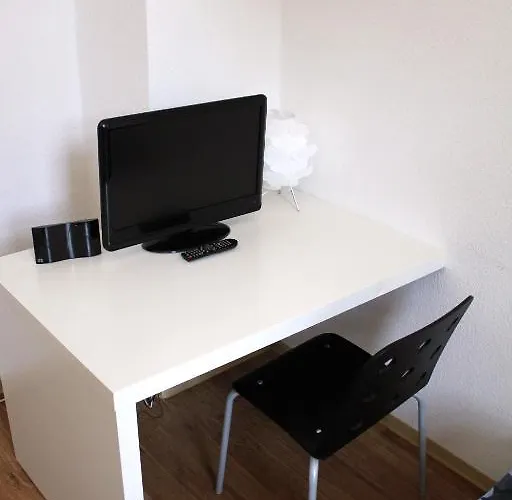 Guest house Freddapp One 3*